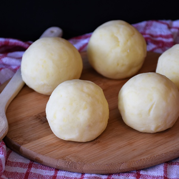 Knödelverkauf der kfb / © Foto: RitaE_Pixabay.com Selbstgemachte Knödel