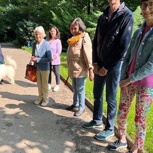 bei einem Spaziergang